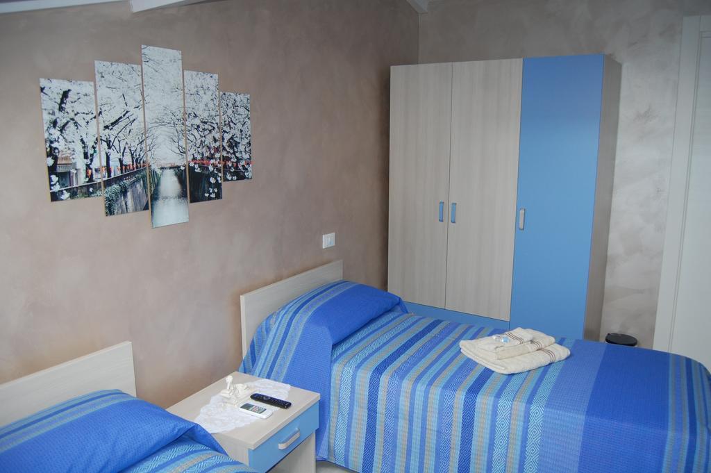Emily House Hotel Montecerboli Exterior foto